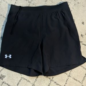 Under Armour Swyft Speedpocket running shorts